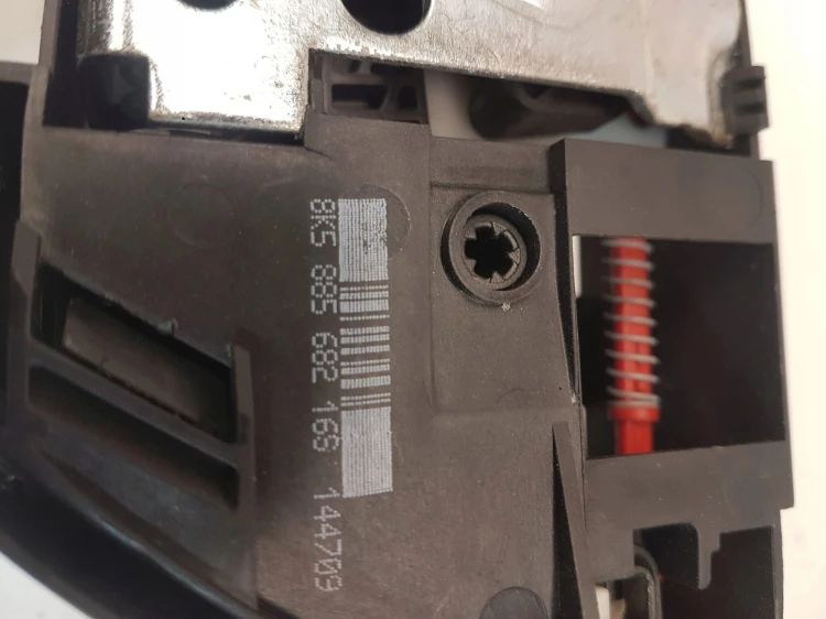 MECHANIZM OPARCIA FOTELA AUDI A3 A4 A6 8K5885682