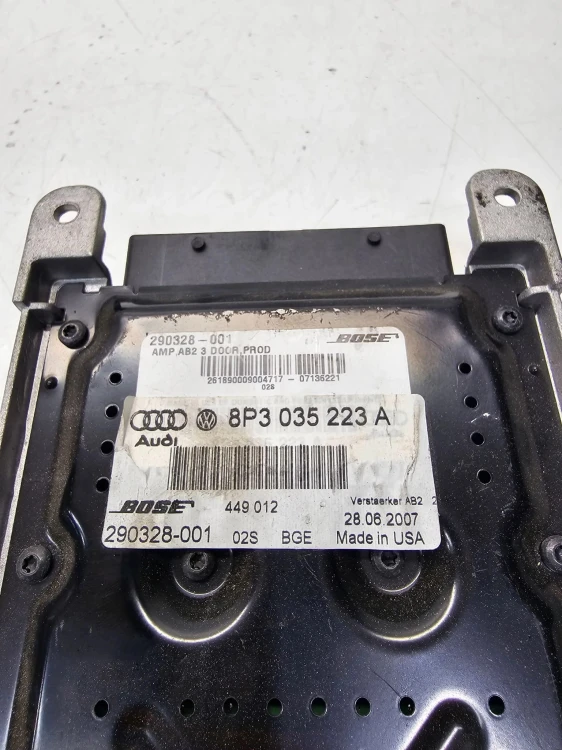 WZMACNIACZ BOSE AUDI A3 8P LIFT 8P3035223A