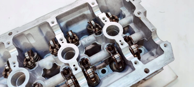 GŁOWICA KOMPLETNA AUDI A5 A5 A6 C7 A7 2.8 3.2 FSI 06E103404A