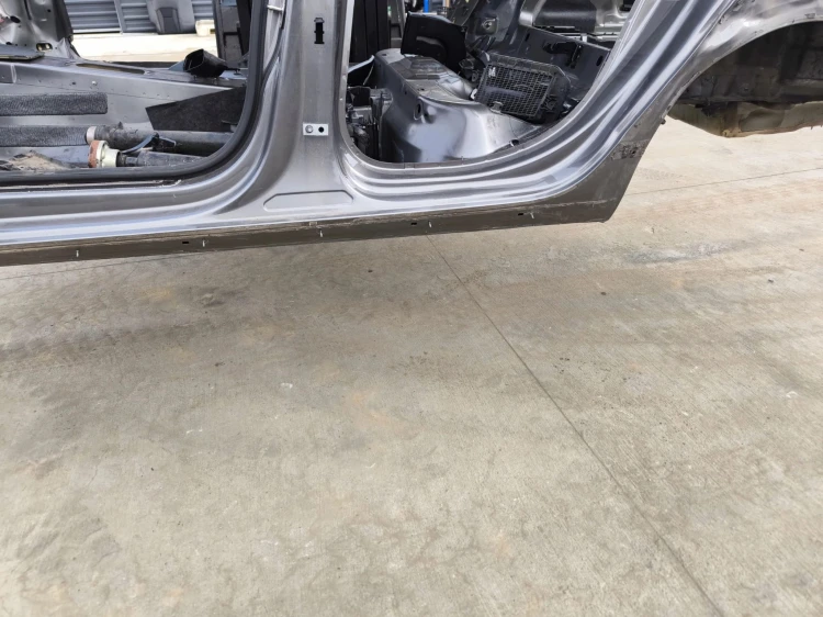 ĆWIARTKA PRÓG LEWY AUDI A4 B9 LIFT ALLROAD ORYGINAŁ !!!