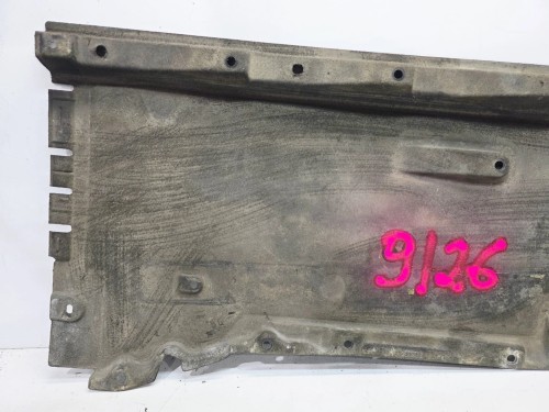 OSŁONA PŁYTA PODWOZIA LEWA DUŻA AUDI A6 C7 4G0825207E 9/26