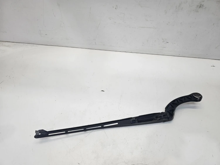 RAMIĘ WYCIERACZKI LEWE AUDI A4 B6 B7 8E1955407C