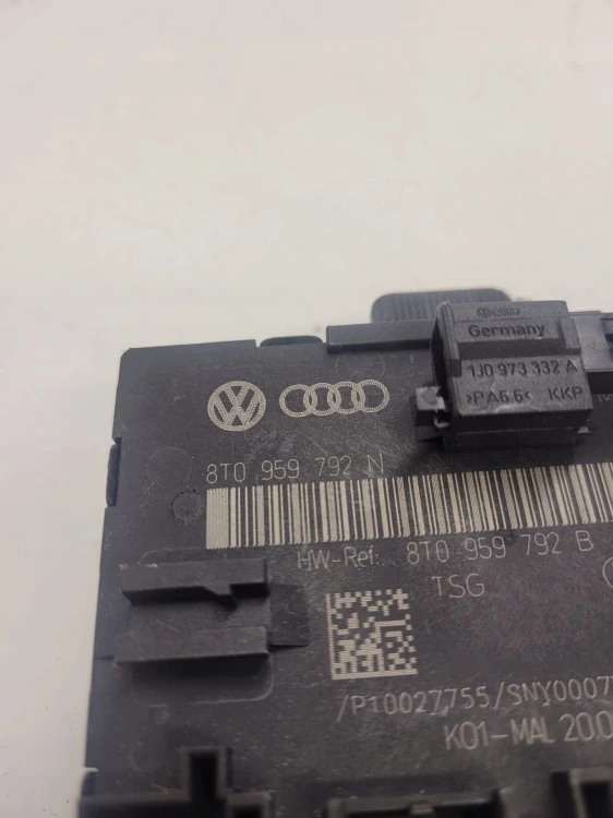 MODUŁ STEROWNIK DRZWI AUDI A4 B8 A5 Q5 8T0959792N