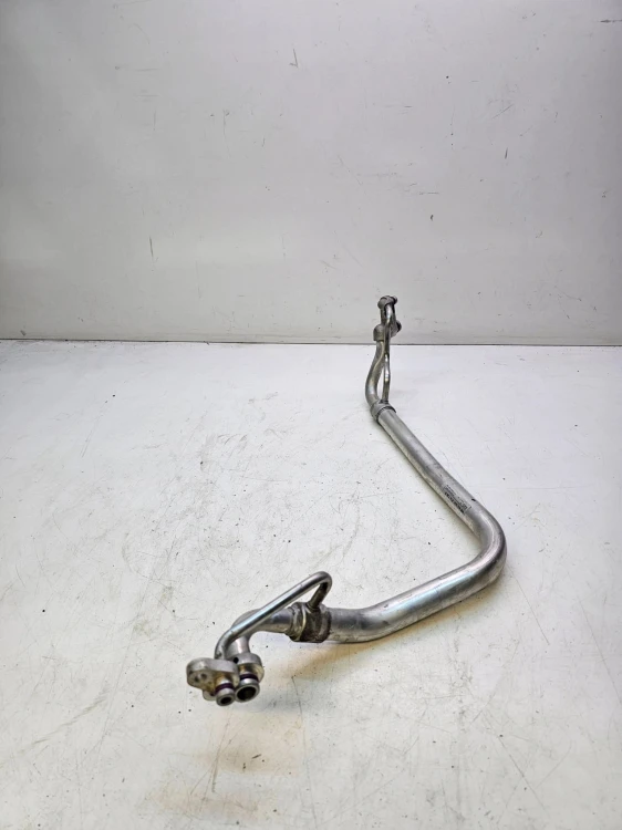 WĄŻ PRZEWÓD KLIMATYZACJI AUDI A3 8V VW SEAT 5Q1816738B