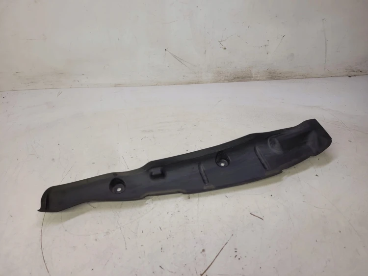WYGŁUSZENIE BŁOTNIKA PRAWE AUDI A4 B9 8W0821112