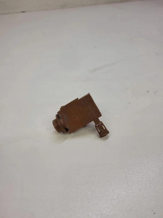 CZUJNIK JAKOŚCI POWIETRZA AUDI A6 A7 A8 4H0907658
