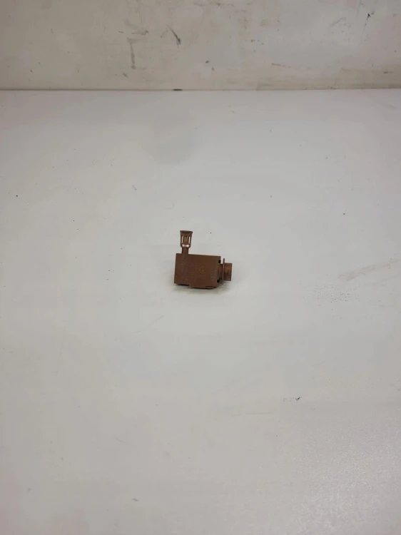 CZUJNIK JAKOŚCI POWIETRZA AUDI A6 A7 A8 4H0907658