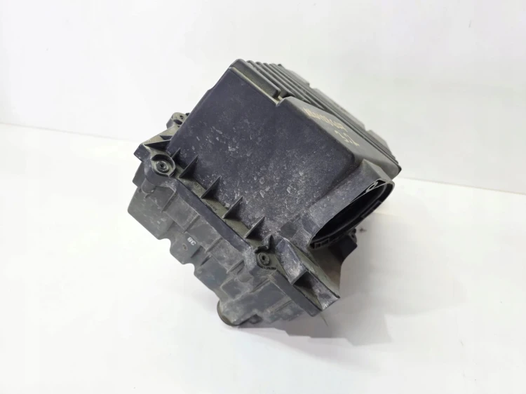 OBUDOWA FILTRA POWIETRZA AUDI A3 8P VOLKSWAGEN SEAT SKODA 3.2 1K0129607