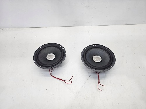 GŁOŚNIK GŁOŚNIKI DRZWI PRZÓD TYŁ AUDI A4 B6 B7 A3 8P RAINBOW CAR AUDIO