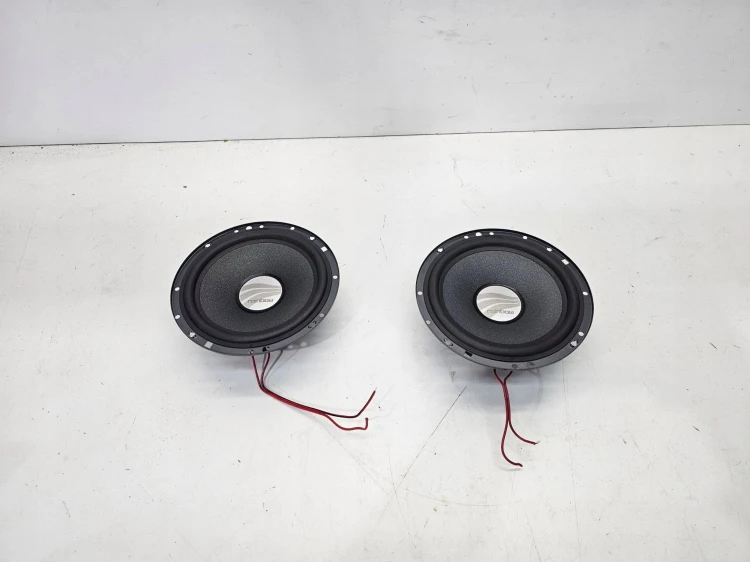 GŁOŚNIK GŁOŚNIKI DRZWI PRZÓD TYŁ AUDI A4 B6 B7 A3 8P RAINBOW CAR AUDIO
