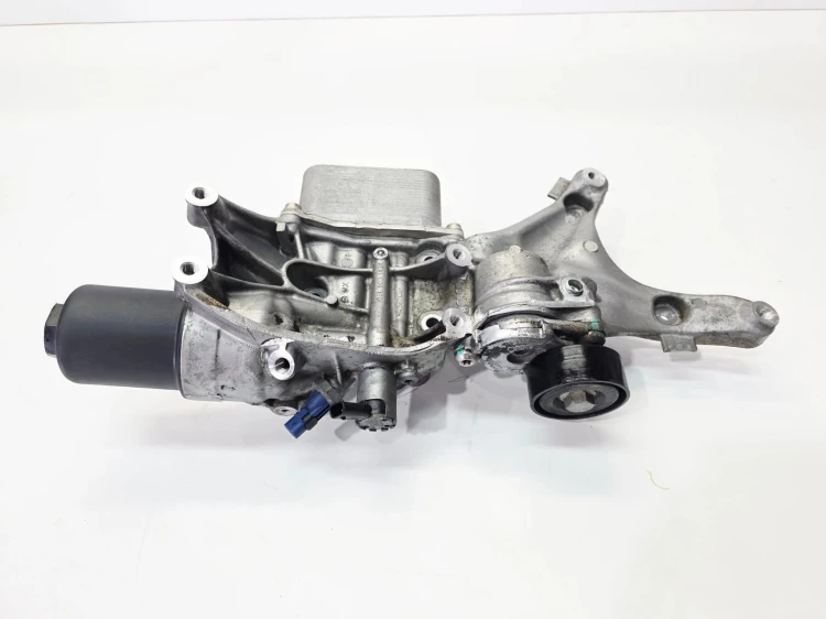 PODSTAWA FILTRA OLEJU ŁAPA ALTERNATORA AUDI A4 A5 Q5 FY 2.0 TFSI 06L903143K