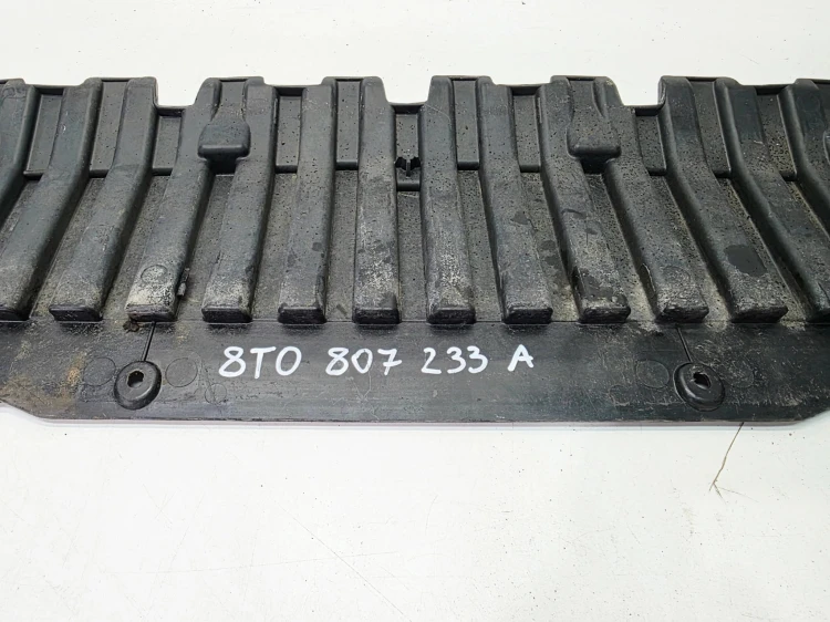 OSŁONA PŁYTA DOLNA ZDERZAKA AUDI A5 8T 8T0807233A