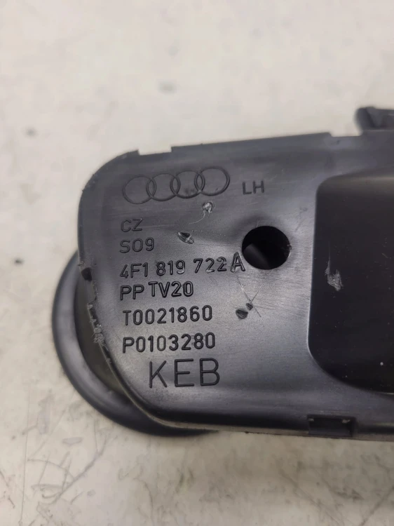 WLOT KIEROWNICA POWIETRZA AUDI A6 C6 4F1819722A 4F1819726A