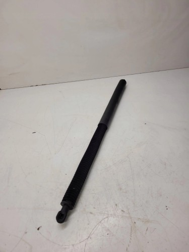 SIŁOWNIK TELESKOP KLAPY TYŁ AUDI A7 4G8827665B