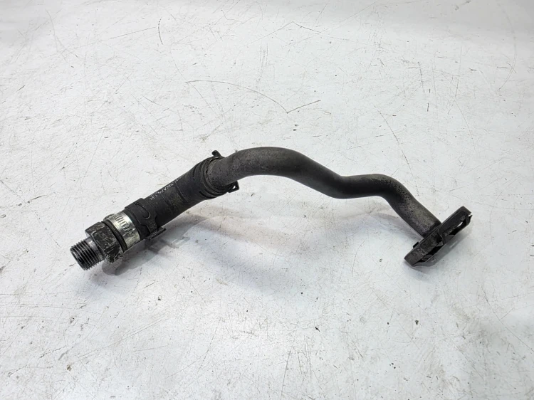 SPŁYW OLEJU TURBINY AUDI A4 B8 A5 8T Q5 8R 2.0 TDI 03L145736AA