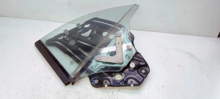 MECHANIZM SZYBY SZYBA LEWY TYŁ AUDI A3 8V CABRIO 8V7839397B