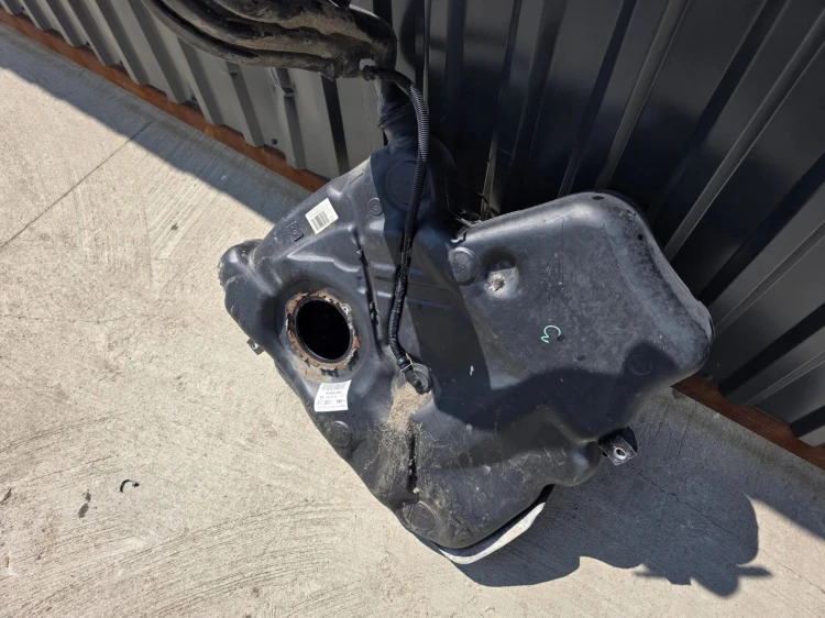 BAK ZBIORNIK PALIWA AUDI A3 8P VW SEAT SKODA 1K0201022KA DIESEL !!!