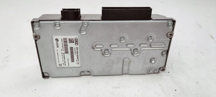 WZMACNIACZ BANG OLUFSEN AUDI A4 A5 Q5 8T0035223AP