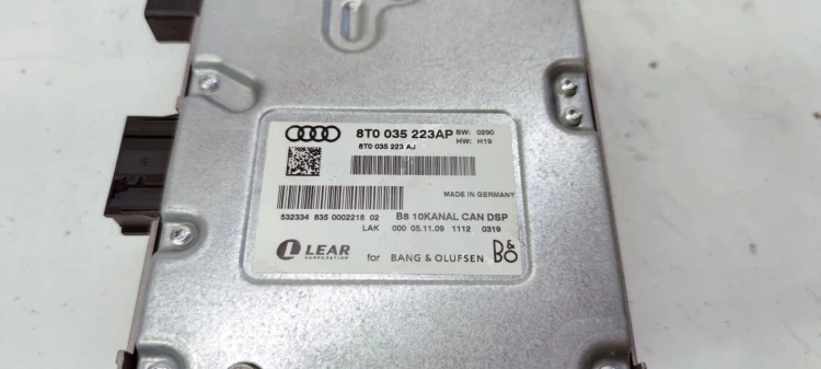 WZMACNIACZ BANG OLUFSEN AUDI A4 A5 Q5 8T0035223AP