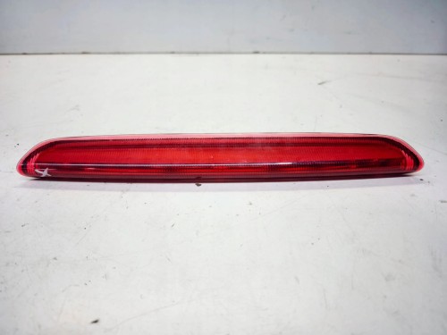 ŚWIATŁO STOP STOPU TRZECIE AUDI A3 8P LIFT 5-D 8P4945097C 1/25