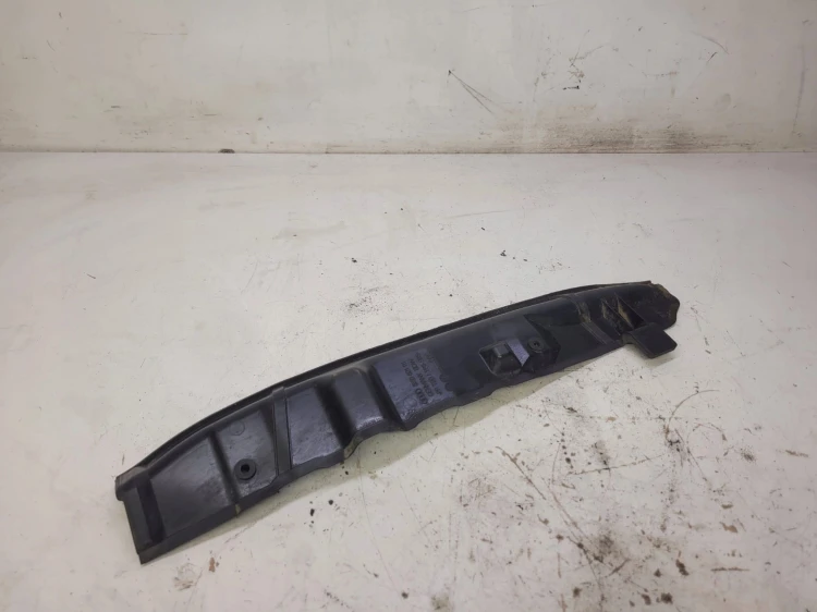 WYGŁUSZENIE BŁOTNIKA LEWE AUDI A1 8X 8X0821111