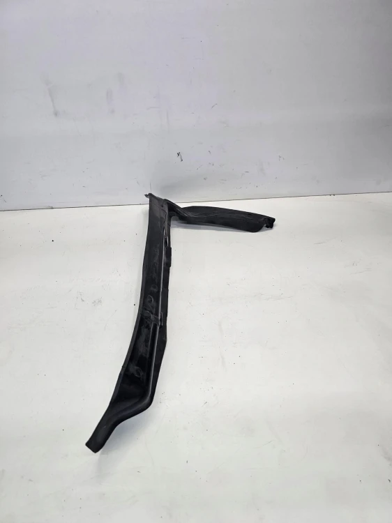 WYGŁUSZENIE BŁOTNIKA PRAWE AUDI A4 B8 LIFT 8K0821112C
