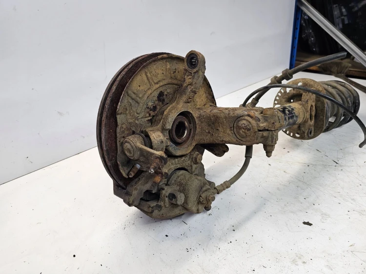 ZWROTNICA LEWA AUDI A1 8X VW SKODA KOMPELT 6R0413031AR