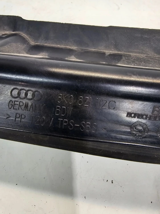 WYGŁUSZENIE BŁOTNIKA PRAWE AUDI A4 B8 LIFT 8K0821112C