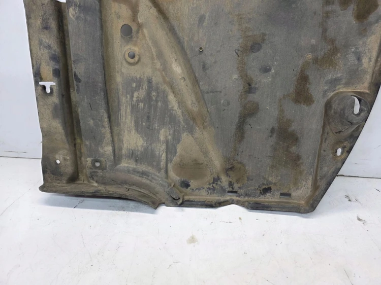OSŁONA PŁYTA PODWOZIA LEWY TYŁ AUDI A5 8T SPORTBACK 8T8825215B *10*