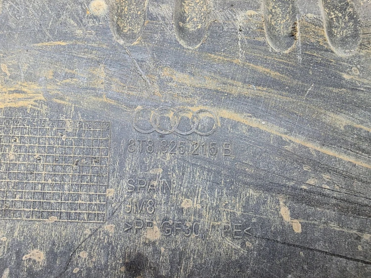 OSŁONA PŁYTA PODWOZIA LEWY TYŁ AUDI A5 8T SPORTBACK 8T8825215B *10*