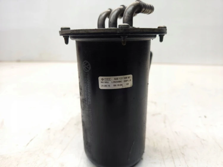 OBUDOWA FILTRA PALIWA AUDI VOLKSWAGEN SEAT SKODA 5Q0127399BC