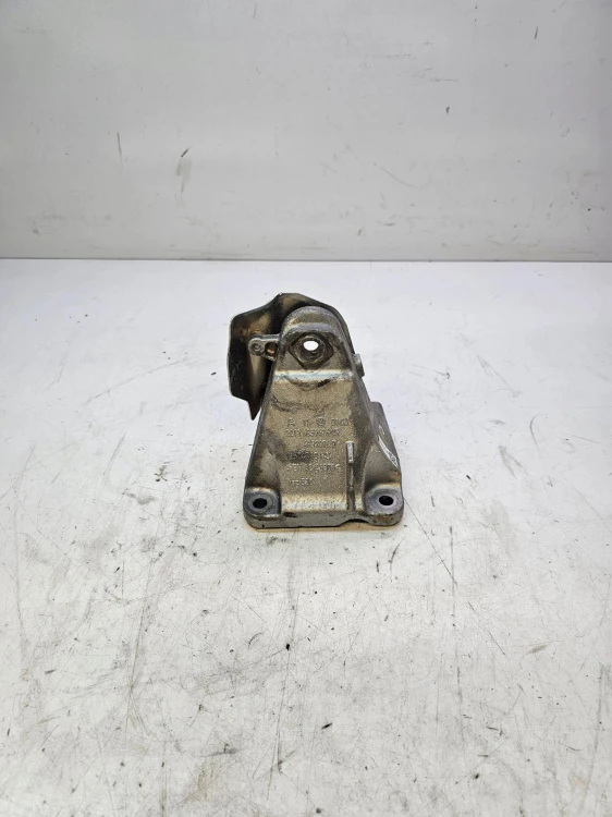 ŁAPA SILNIKA PRAWA BMW F36 430I B48B20B 252K KM 2211685941605