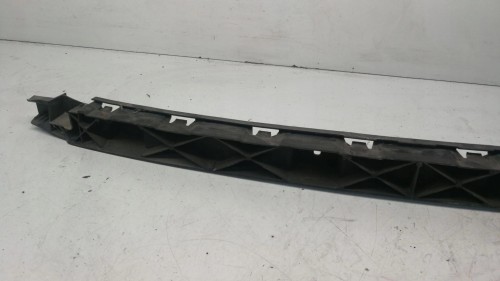 ŚLIZG ZDERZAKA TYŁ ŚRODKOWY AUDI A6 C7 4G5807458