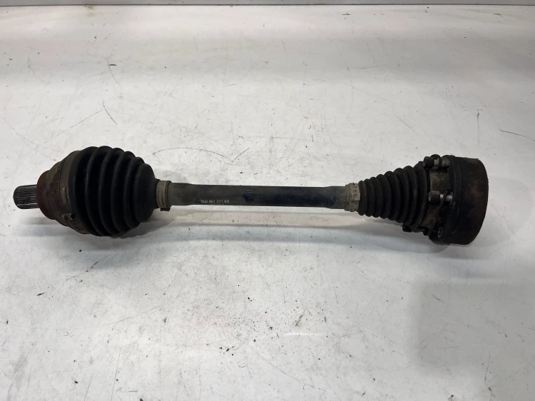 PÓŁOŚ LEWY PRZÓD AUDI A3 8V 5Q0407271BR