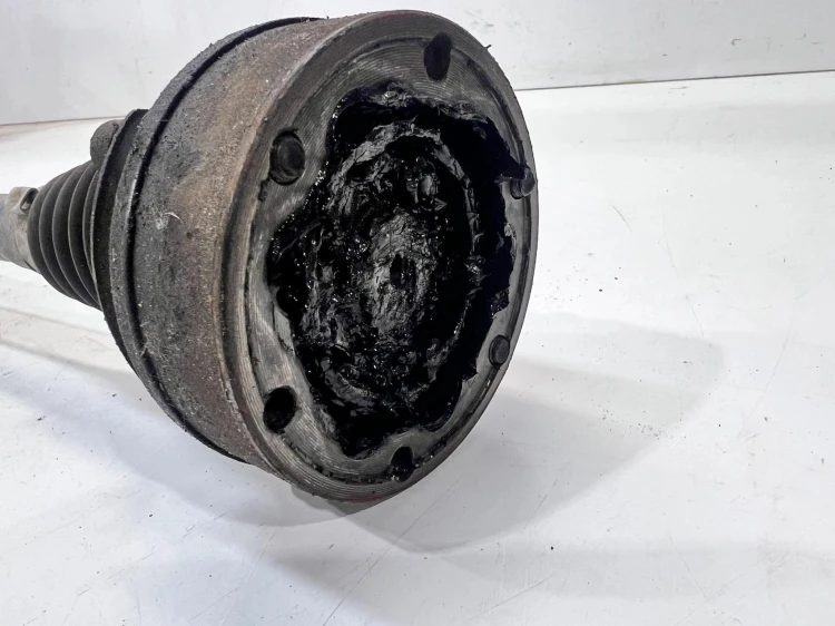 PÓŁOŚ LEWY PRZÓD AUDI A3 8V 5Q0407271BR
