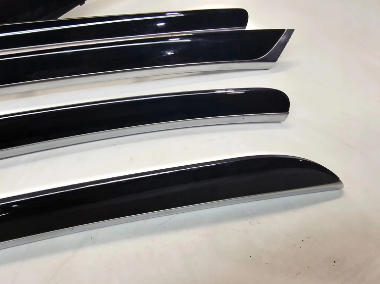 DEKOR TUNELU AUDI A5 COUPE 8K0863305P BLACK PIANO ++CHROM