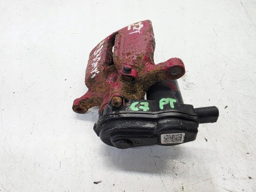 ZACISK HAMULCOWY ELEKTRYCZNY PRAWY TYŁ AUDI A6 C7 POD TARCZĘ 330MM