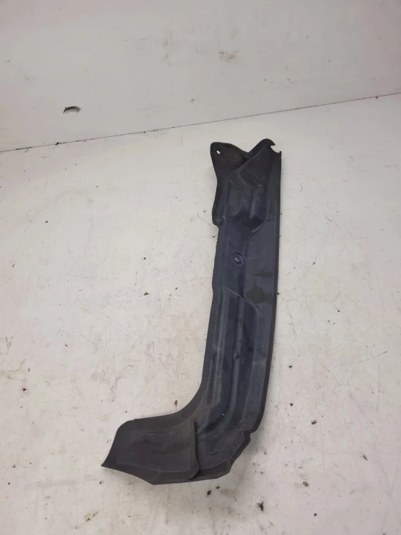 WYGŁUSZENIE BŁOTNIKA LEWE AUDI A4 B7 8E0821111A