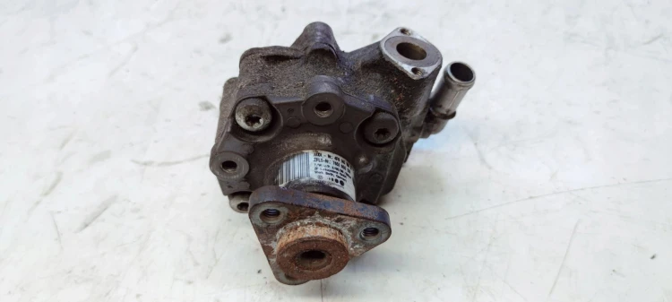 POMPA WSPOMAGANIA AUDI A6 C6 LIFT 2.0 TDI 4F0145156B
