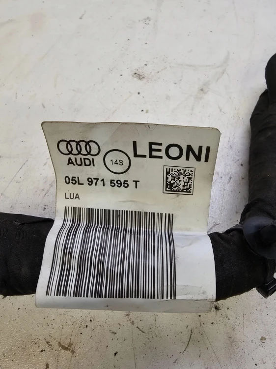 WIĄZKA SILNIKA AUDI A6 C8 A4 B9 2.0 TDI 05L971595T