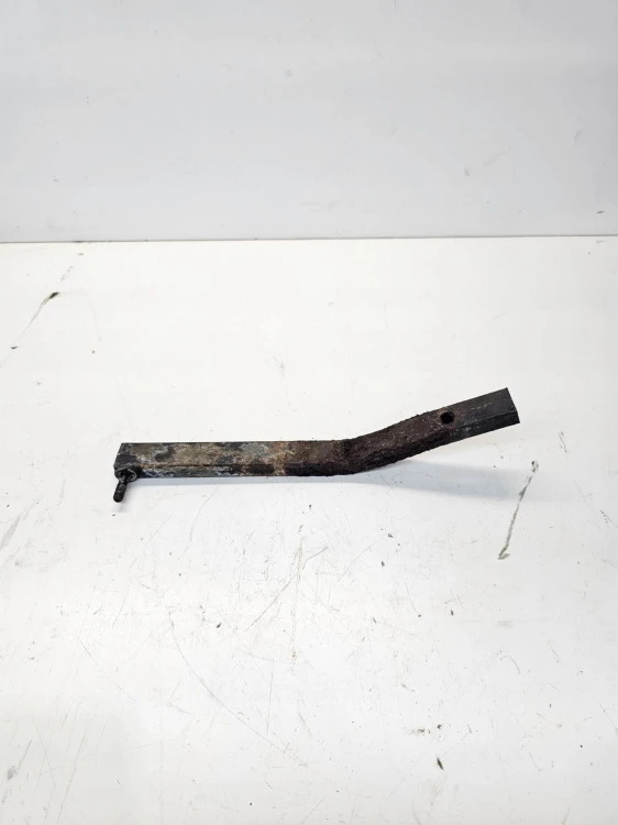 WSPORNIK PASA LEWY AUDI A4 B8 8K0805527A