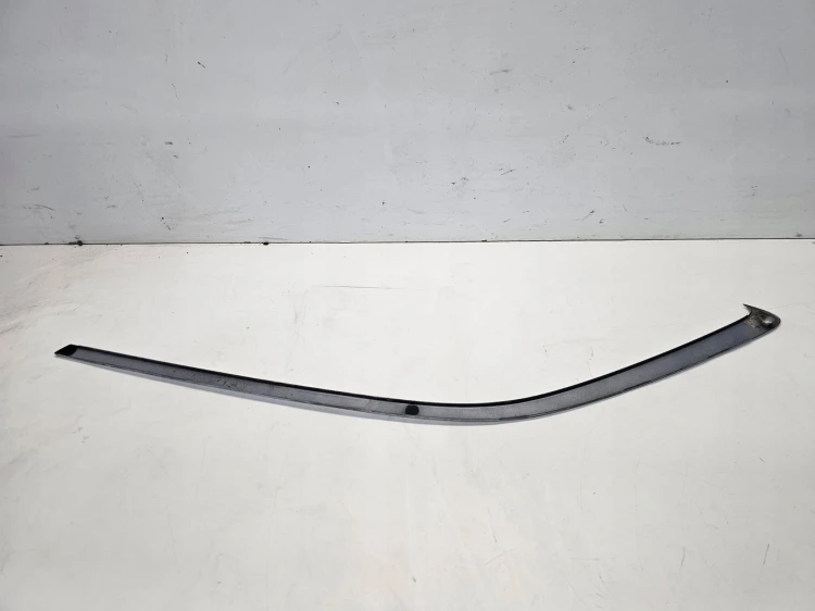 LISTWA NAKŁADKA SZYBY LEWY TYŁ AUDI Q7 4L 4L0853083B