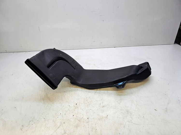 KANAŁ POWIETRZNY TUNEL AUDI A4 B9 A5 8W0819805A
