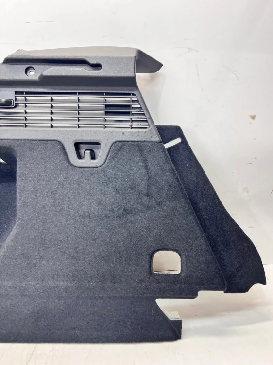 BOCZEK BAGAŻNIKA LEWY AUDI A3 8Y 8Y4863879