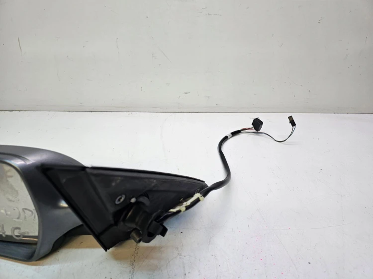 LUSTERKO LEWE AUDI A4 B8 LIFT LY7G 6+2 PIN UK