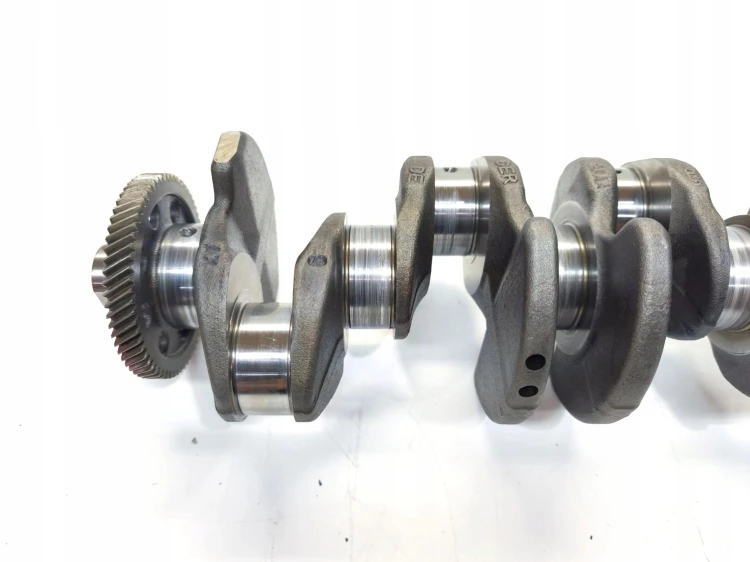 WAŁ KORBOWY AUDI VOLKSWAGEN SEAT SKODA 2.0 TDI CFF CJC 38AA *52* ZATARTY