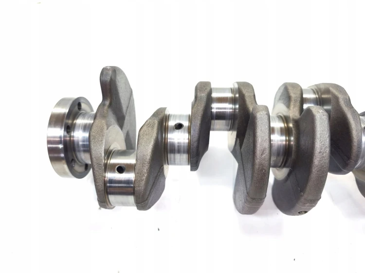 WAŁ KORBOWY AUDI VOLKSWAGEN SEAT SKODA 2.0 TDI CFF CJC 38AA *52* ZATARTY