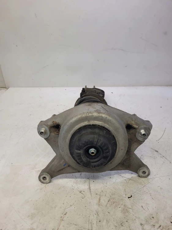 AMORTYZATOR PRAWY PRZÓD AUDI A4 B8 A5 8T0413031AD