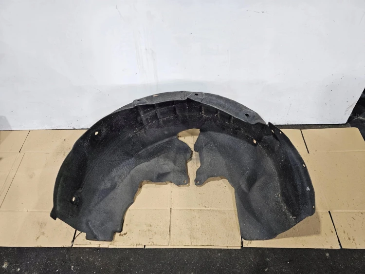 NADKOLE LEWY TYŁ AUDI A6 C7 4G0810171A