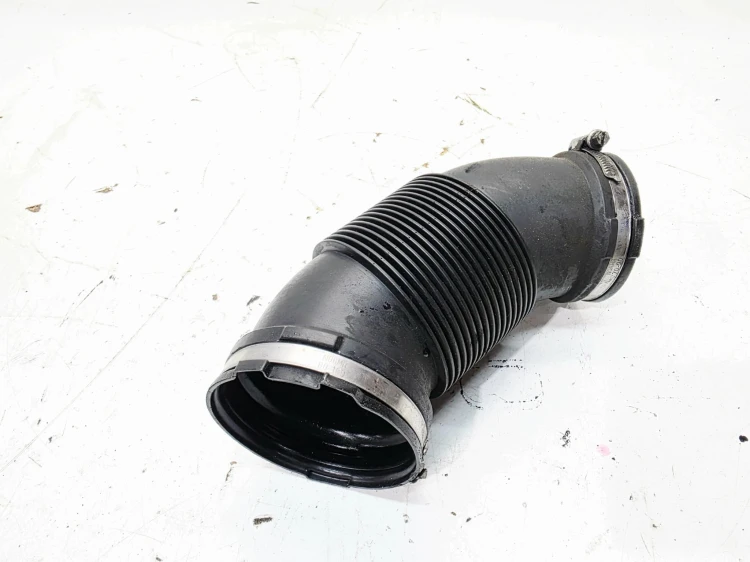RURA SSĄCA POWIETRZA AUDI A6 C7 A7 059129615Q